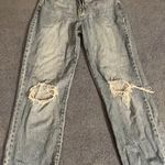 Forever 21 Mid-Rise Ripped Jeans Light Wash Photo 0