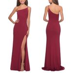 La Femme  28176‎ One Shoulder Gown Burgundy 00 Photo 1