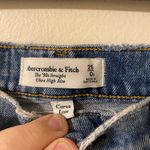 Abercrombie & Fitch Curve Love 90’s Straight Ultra High Rise Jeans Size 0 Photo 1