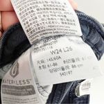 Levi's Levi’s 501 Original Cropped Jeans in Deep Dark Blue Size 24 NWT Photo 7