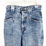 CHIC Vintage Acid Wash High Rise Flat Front Pocket Mom Jeans, Size 8 Blue Photo 4