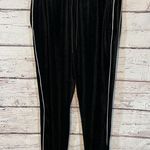 Forever 21 Set Jogger/Cropped Shirt Velour Black "Tokyo"-S/M Photo 3