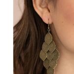 Paparazzi Loud and Leafy Brass Earrings (108) Photo 0
