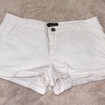 EXPRESS white shorts Photo 0