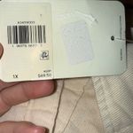 Levi's β Womens Western Relaxed Fit Cream Corduroy Shirt 1X Long Sleeve NWT flaw Photo 3