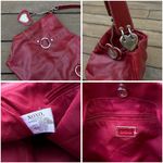 XOXO Vintage Y2K Red Vinyl Shoulder Bag Purse Tote w/ Heart Mirror Bag Charm Photo 3