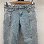 American Eagle  Light Wash Mid Rise Cropped‎ Jegging Jeans Size 4 Photo 1