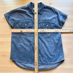 Madewell Chambray Denim Short Sleeve Button-Up Shirt - Size Small Photo 6