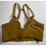 Fabletics  WOMENS Gold Mustard STRAPPY BACK SPORTS BRA Size‎ M Photo 2