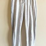 Beyond Yoga Striped Fleece Jogger Pant Athletic Womens Size S Heather Grey/Ivory Photo 0
