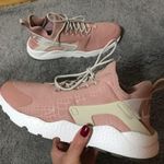 Nike Air Huarache Photo 0