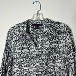 Gloria Vanderbilt  Cotton Button Down Blouse size Medium Photo 1