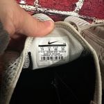 Nike Women’s Airmax 270 size 7 Photo 8