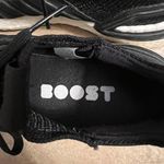 Adidas Ultraboost Shoes Photo 3