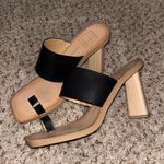 DV by Dolce Vit Dolce Vita Black Stella Frans Leather Toe Loop Heeled Sandals Photo 3