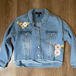 Forever 21 cropped denim jean jacket flower patches boxy Women’s size small Photo 1