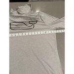 Vineyard Vines  Edgertown TShirt Hoodie Whale Logo Light Gray Size L Photo 5