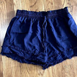 NWT Day + Moon Navy Distressed Shorts M‎ Blue Size M Photo 0