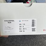 Lululemon  Blissfeel Running Shoes Photo 5