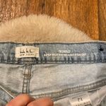 Nicole Miller  Nomad Super High Rise Relaxed Straight Size 12 Raw Hem Light Wash Photo 2