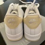 Nike New Air Force 1 GS 'White Light Khaki' Photo 7