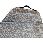 Barefoot Dreams  Womens Beige Animal Print‎ Poncho Sweater Cozy Chic One Size NWT Photo 7