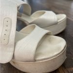 DV by Dolce Vit Dolce vita Bobby imitation pearl ankle strap platform sandal Photo 2