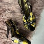 Touch of Nina The  Heel Sandals Size 8 Photo 0