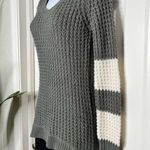 Ultra Flirt Gray and white striped waffle knit sweater Photo 1