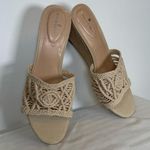 Bandolino New!  ‘Andrrea’ Wedge Sandal In Light Natural Women’s Size 11 Medium Photo 8