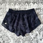 Lululemon Hotty Hot Short II *2.5" Photo 1