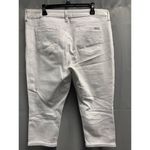 Seven7  Women's White Cropped Jeans Easy Fit Size 16 SKU 5175 Photo 1