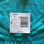 Jaclyn Smith  Smocked Center Stripe Short Sleeve T-Shirt Teal Green Size Large Photo 2