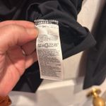 GAPFit Women's Black Breathe V Photo 6