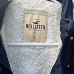Hollister Sherpa Lined Puffer Jacket Photo 2