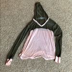 Abound Hooded t-shirt Photo 0