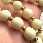Monet  vintage cream and gold tone beaded necklace Photo 6