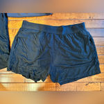 Women’s Tommy John Black Pajama Set with shirt, shorts and pants size large Photo 1