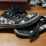 Vans  Low Cut Flat Shoe Black/ Gray Check Size 8 Womens Photo 0