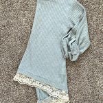 Lily Star | gray ribbed top size small Photo 0