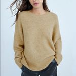 Aritzia Babaton Georgie Sweater Oversized crew-neck sweater Photo 3