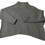 Elodie  from Anthropologie gray crew neck pullover sweater size large Photo 2