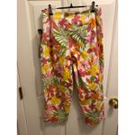 Brand New Briggs Women's Size 6P Petite White Pink Floral Cropped Pants Photo 2