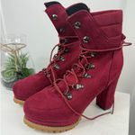 Cute Women’s Boots Size 6.5 Red Photo 0