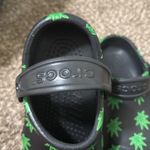 Crocs  Bistro Graphic Clog hemp leaf woman size 8 men size 6 unisex rare Photo 2