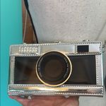 Silver and Black Camera Photo 2