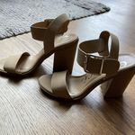 VICI Cooper Block Heeled Sandal 7.5 EUC Photo 3