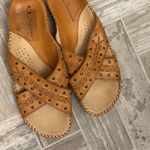 Chinese Laundry  easil sandals leather brown 7.5 Photo 0