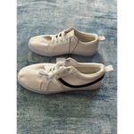 Rue 21 NWT! Khalie White Canvas Shoes Size 10 Photo 3