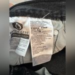 Levi's VINTAGE 501  Women's Dark Gray Jean Shorts 🤎🖤 Photo 5